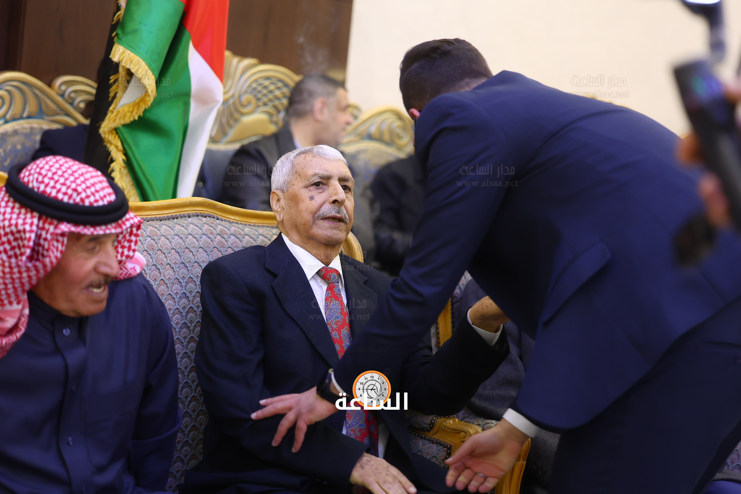 Madar Al-Saa Images 0.4812576065722891