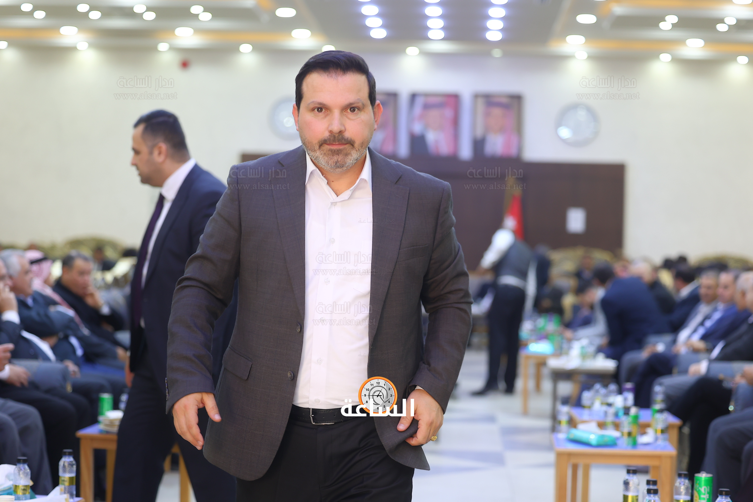 Madar Al-Saa Images 0.32933688582699805