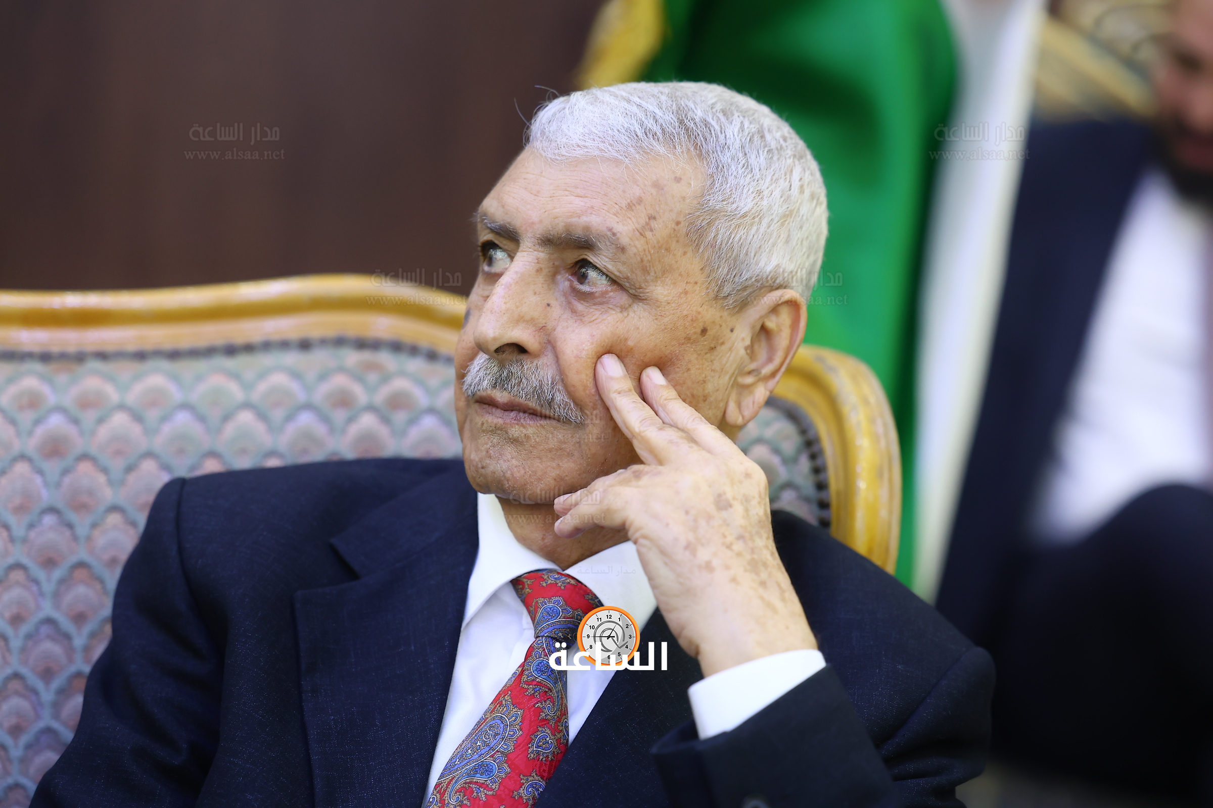 Madar Al-Saa Images 0.4241072527588553