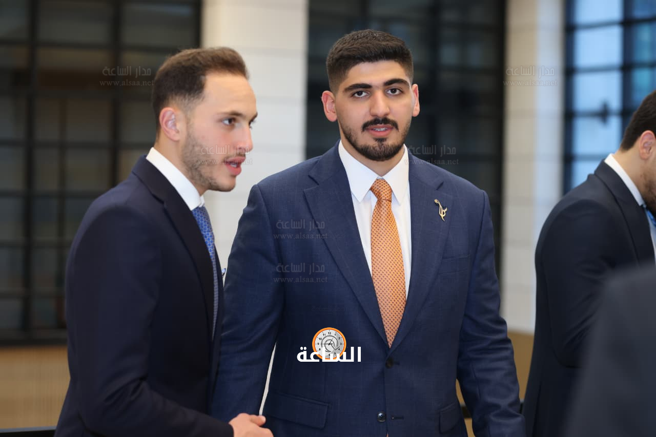 Madar Al-Saa Images 0.6839786606511697