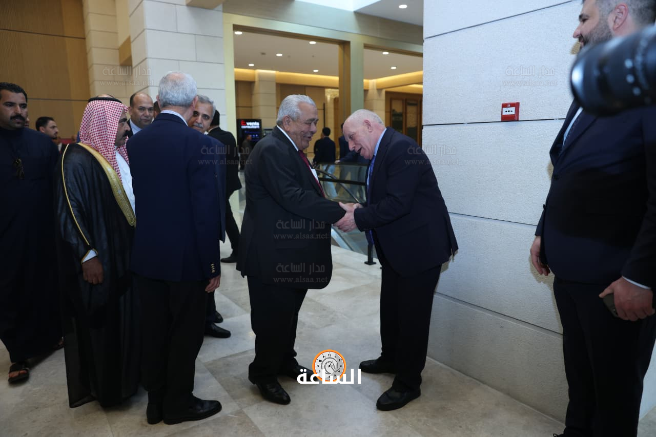 Madar Al-Saa Images 0.09693263689216158