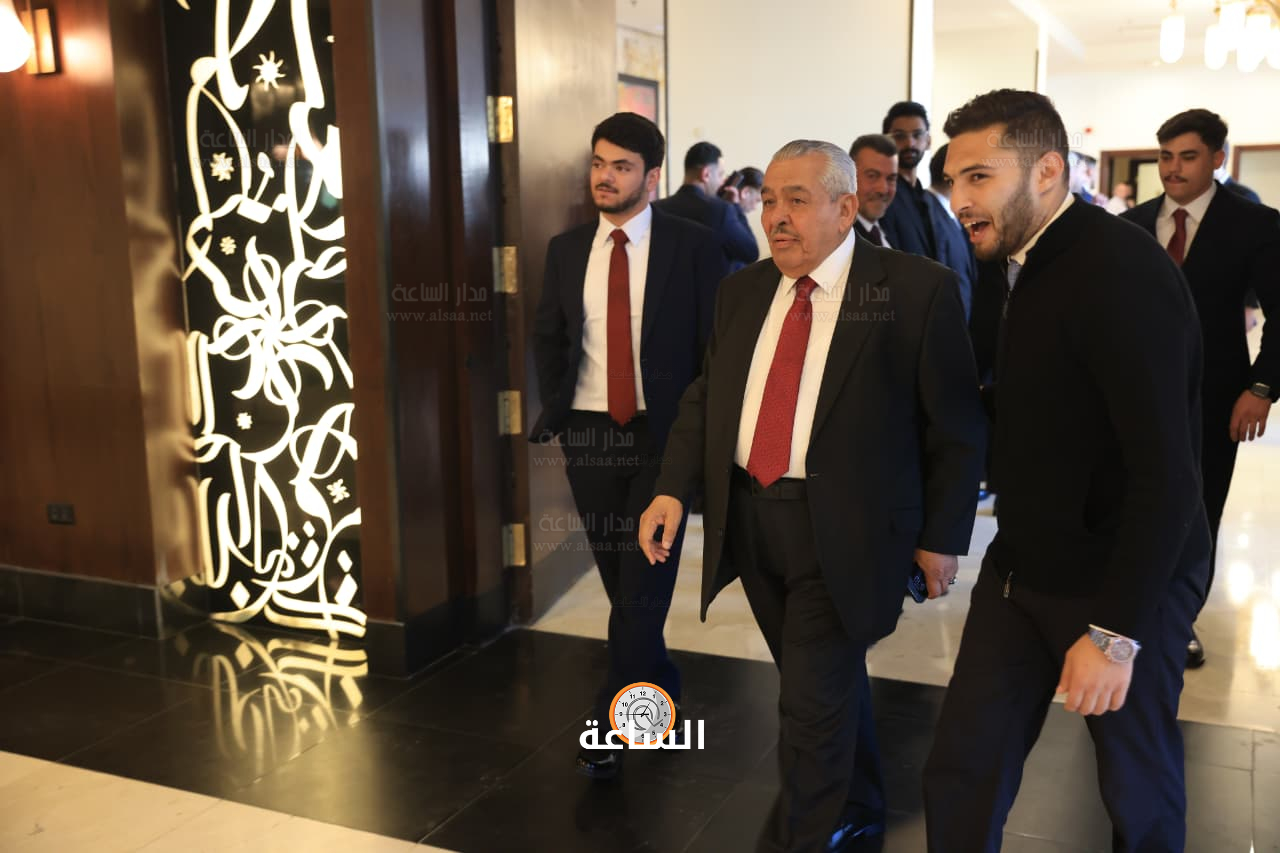 Madar Al-Saa Images 0.38626511722896195