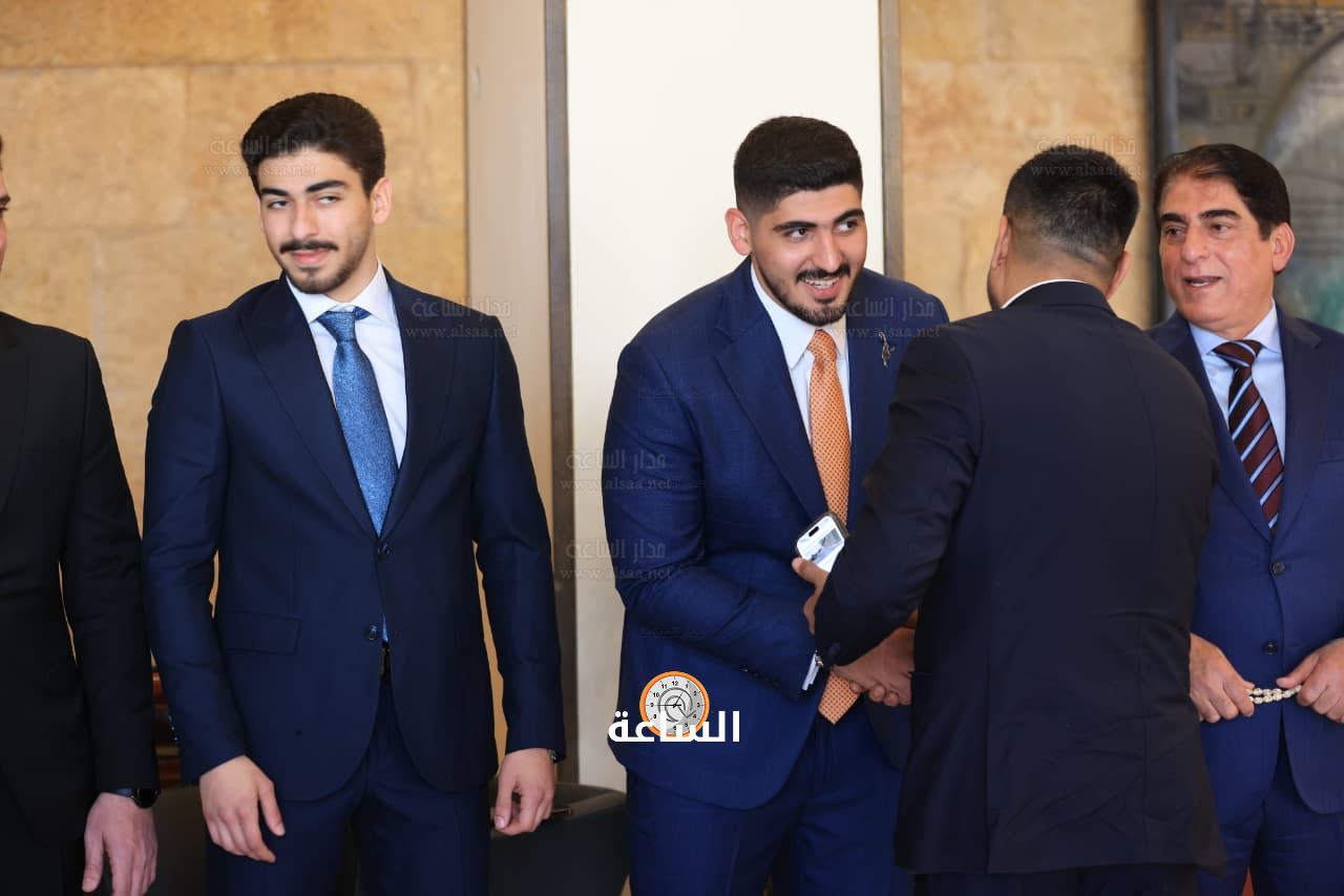 Madar Al-Saa Images 0.9801120672908522