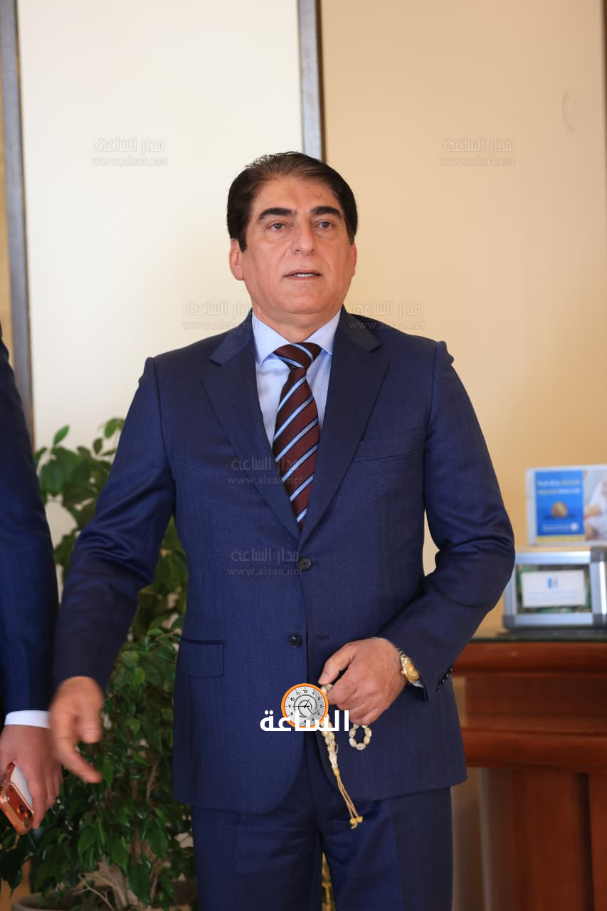 Madar Al-Saa Images 0.575178074280934