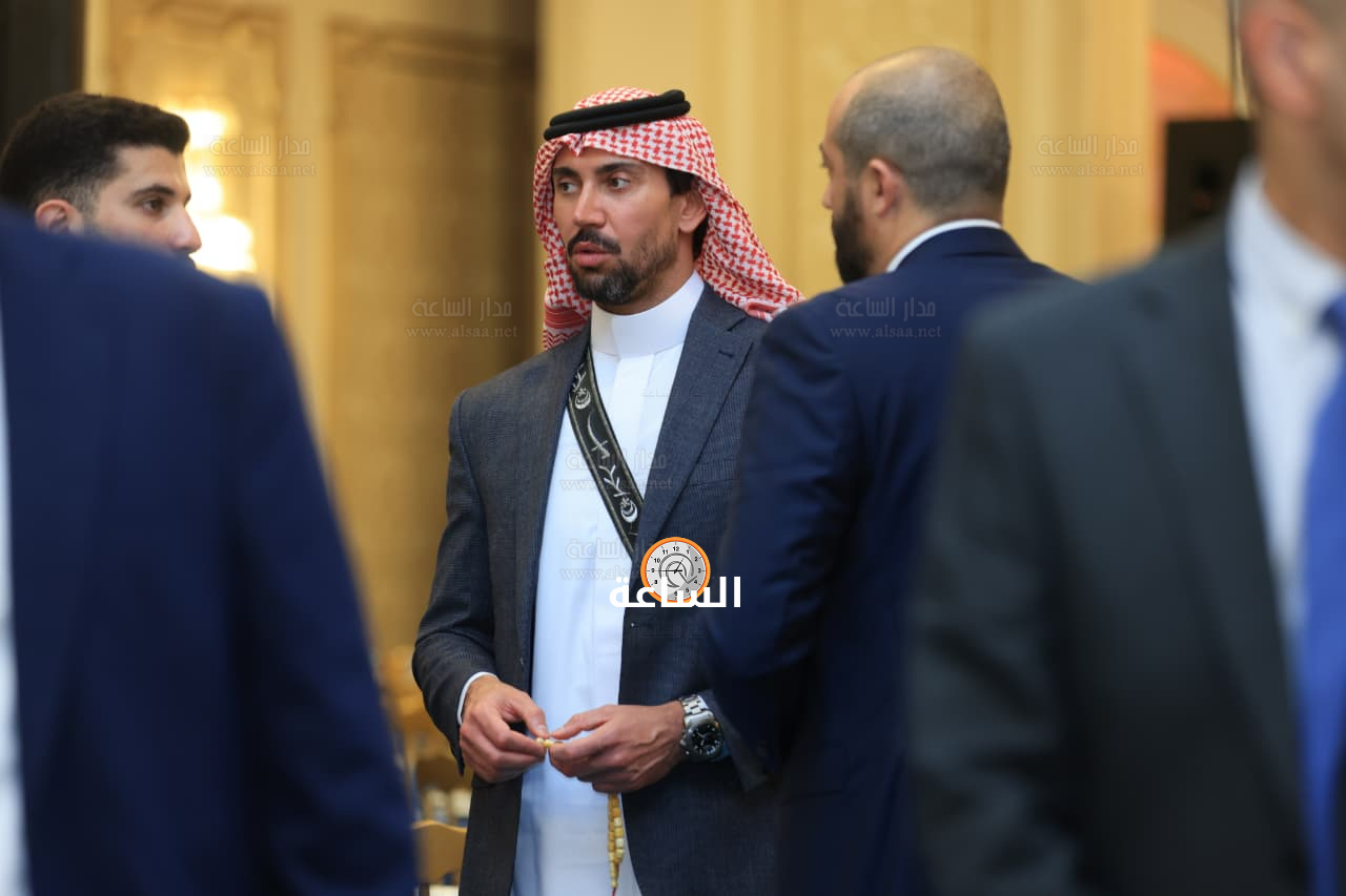 Madar Al-Saa Images 0.8744419252234801