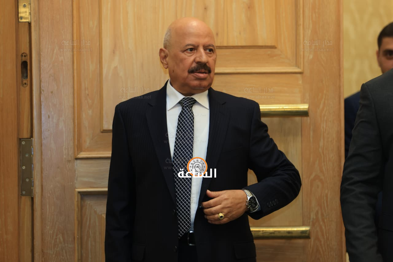 Madar Al-Saa Images 0.913578221211822