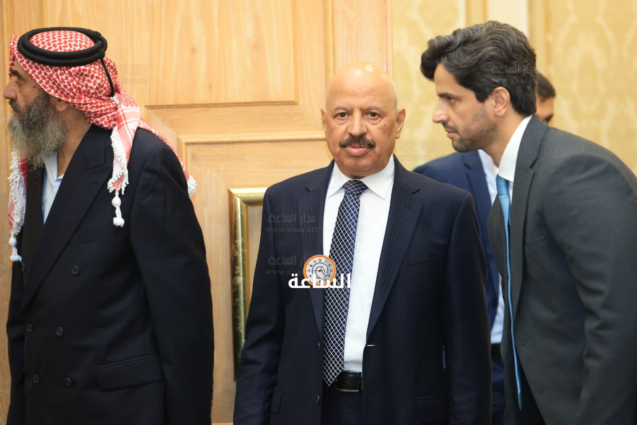 Madar Al-Saa Images 0.8714581413616569