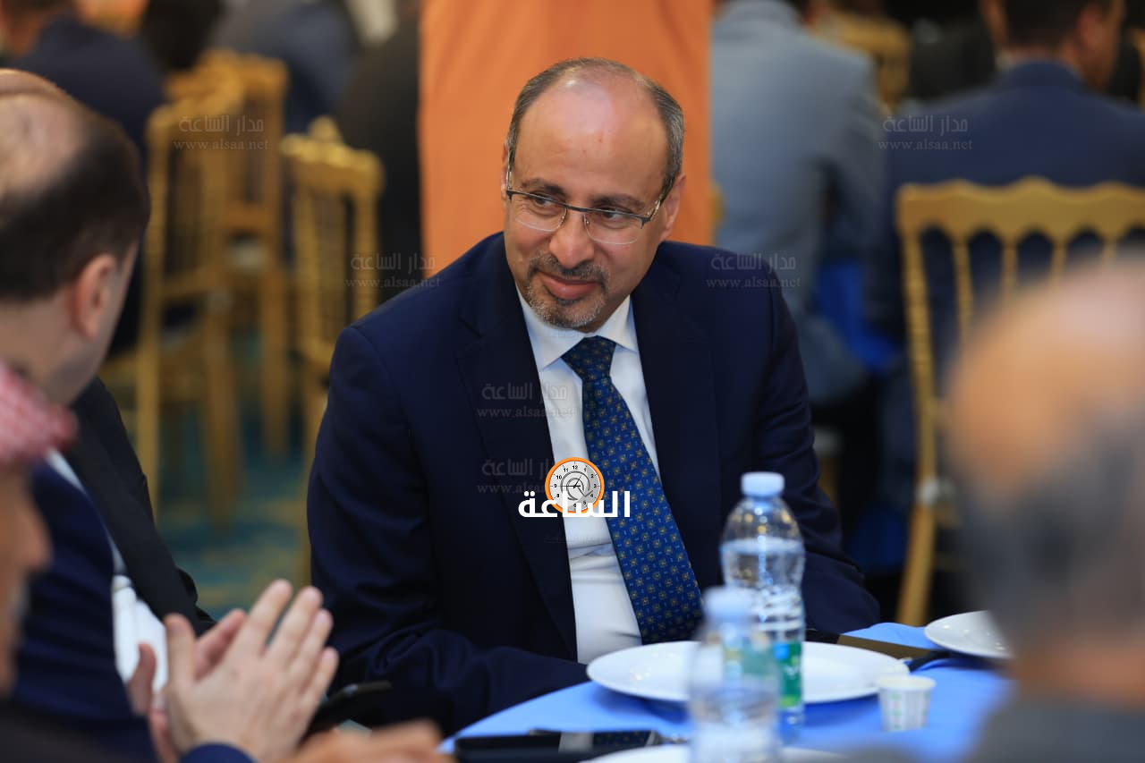 Madar Al-Saa Images 0.38851735182531655