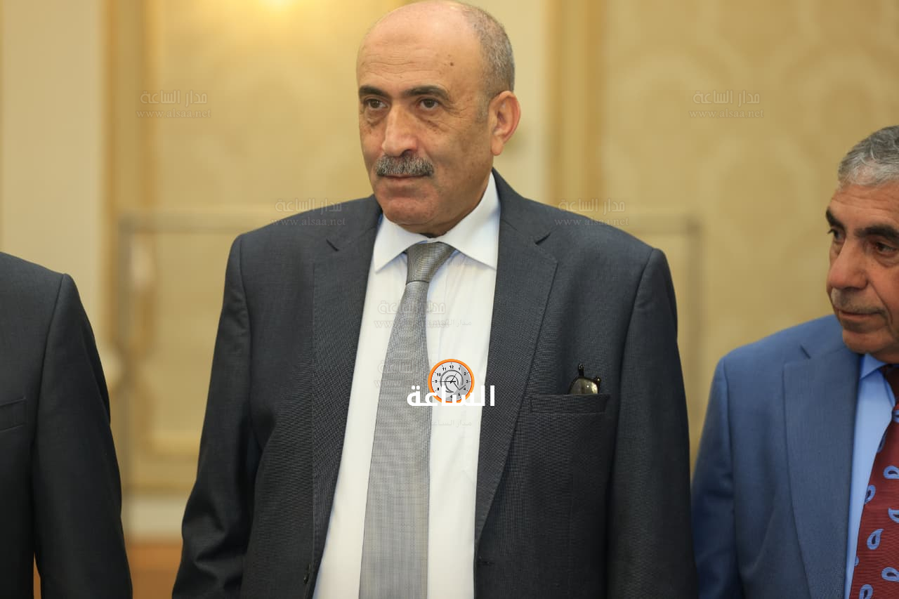 Madar Al-Saa Images 0.895191604216655