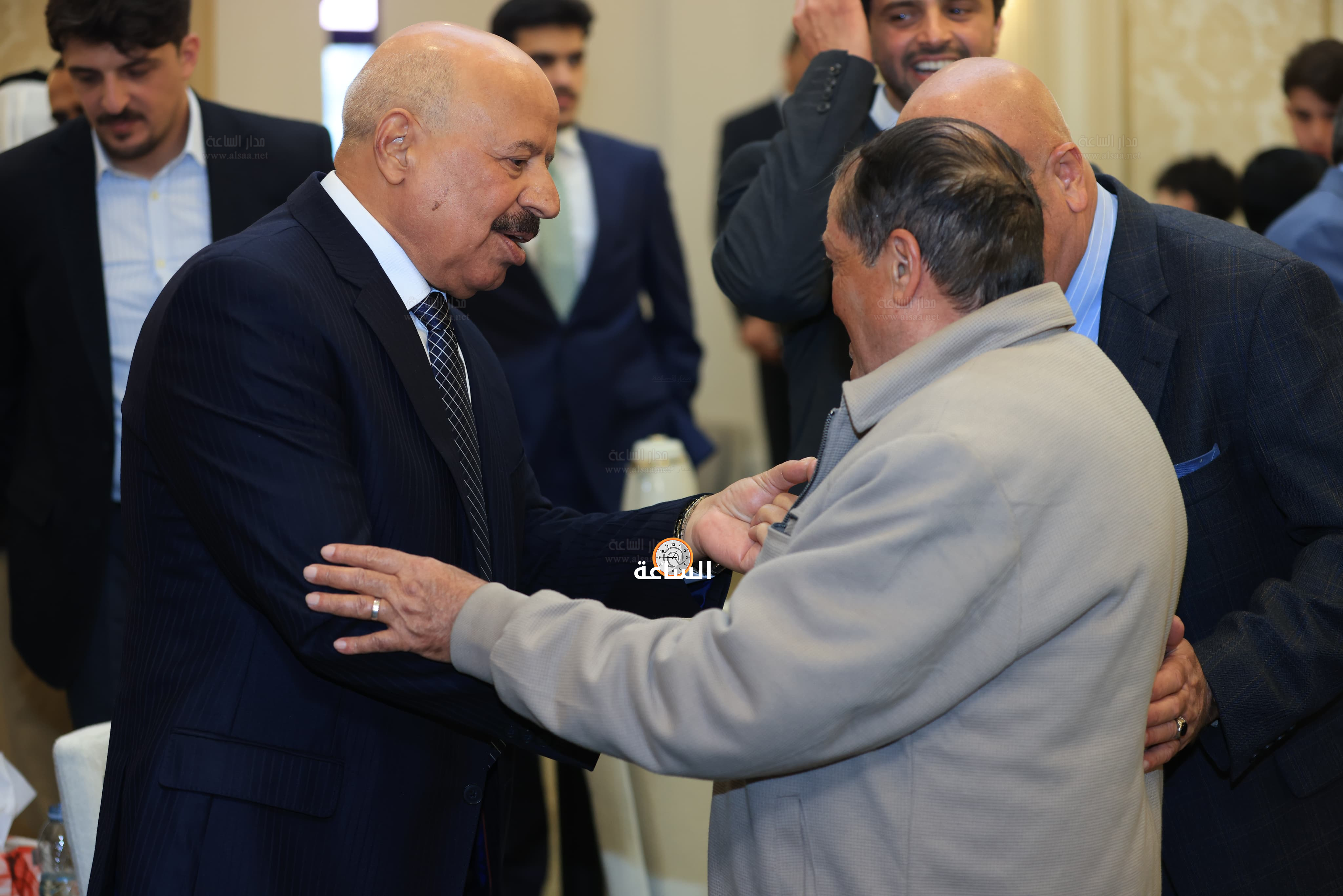 Madar Al-Saa Images 0.4497655334158598