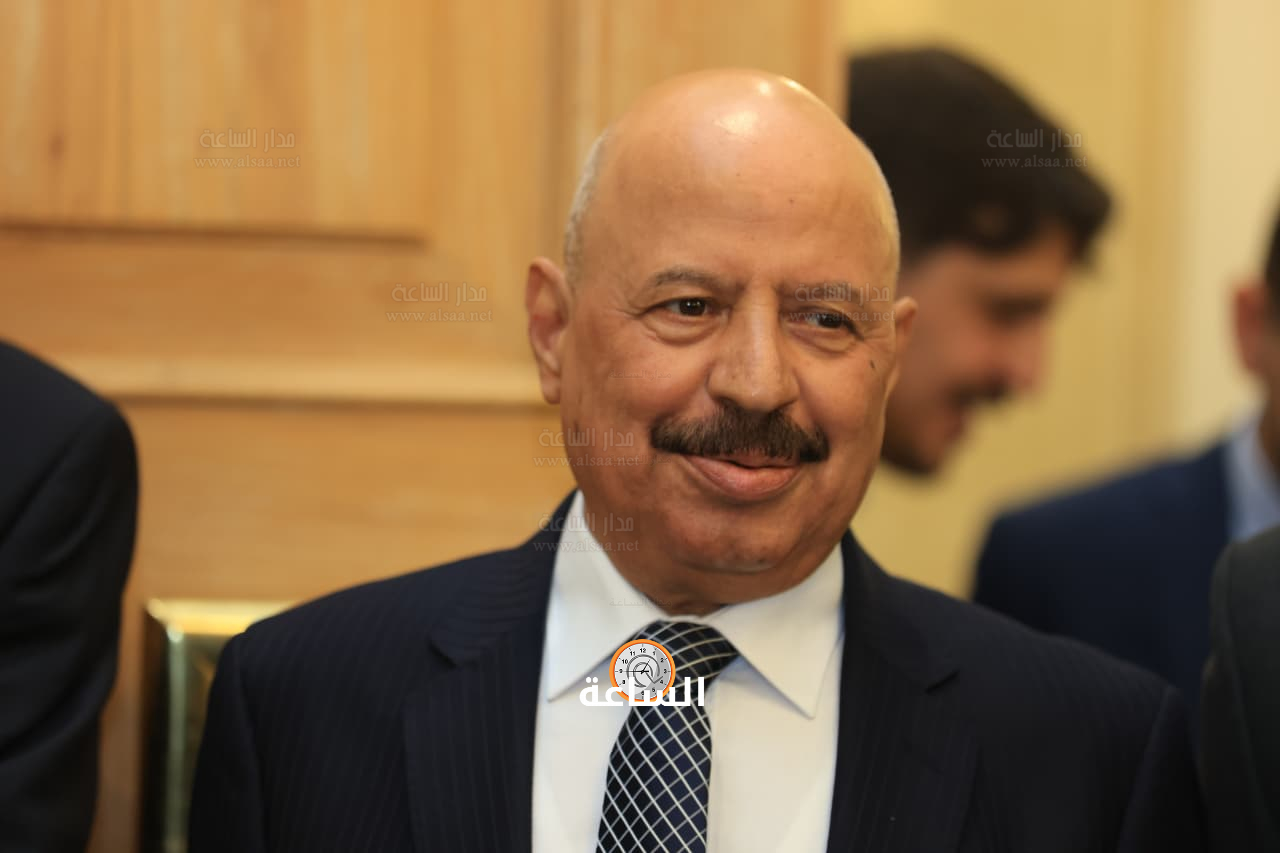 Madar Al-Saa Images 0.7784986390123381