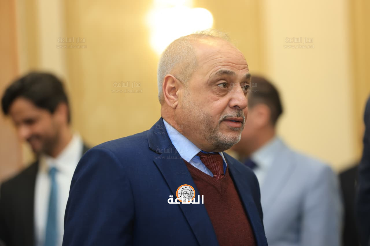 Madar Al-Saa Images 0.4914186397304863