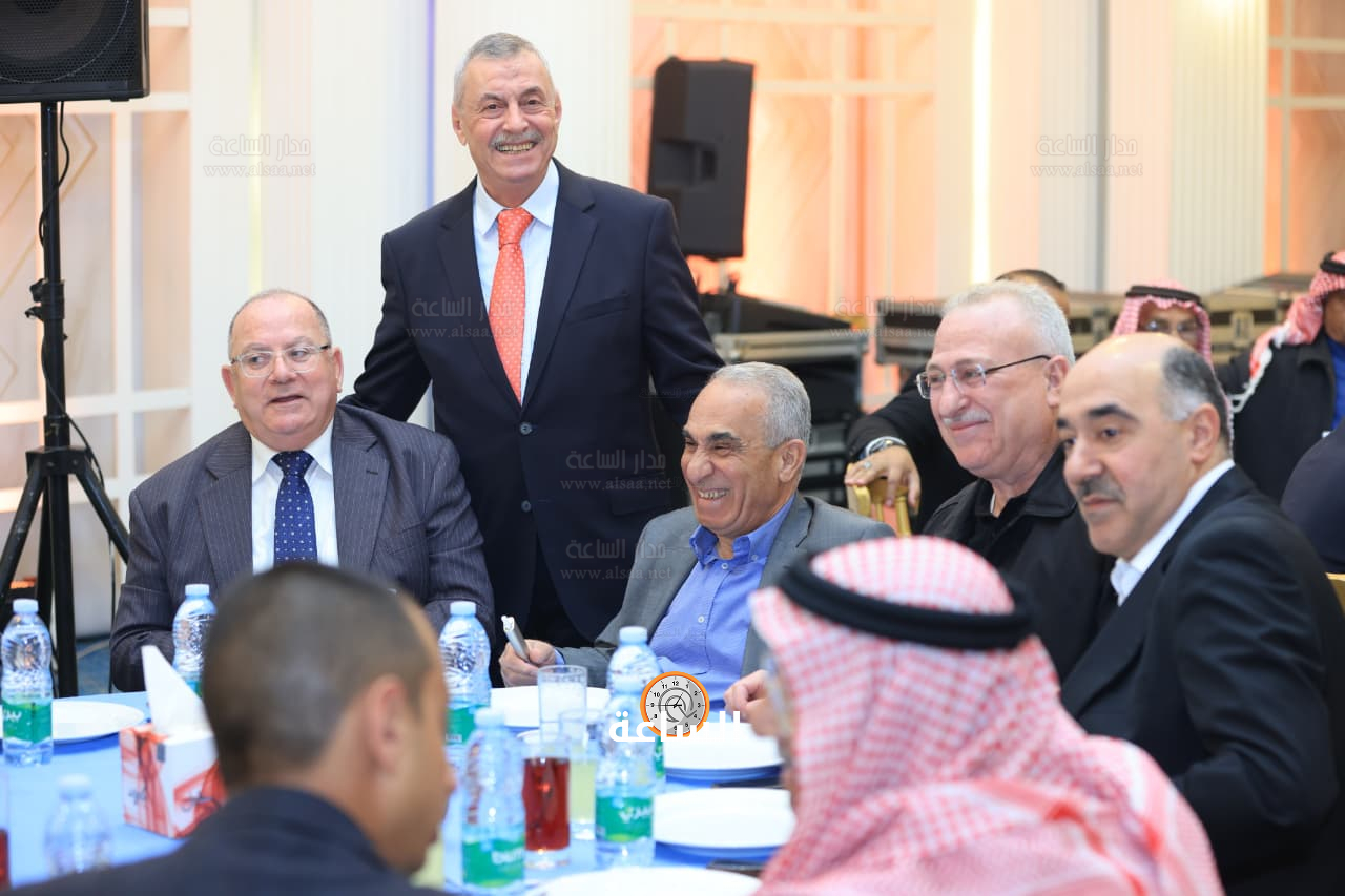 Madar Al-Saa Images 0.40958804246756897