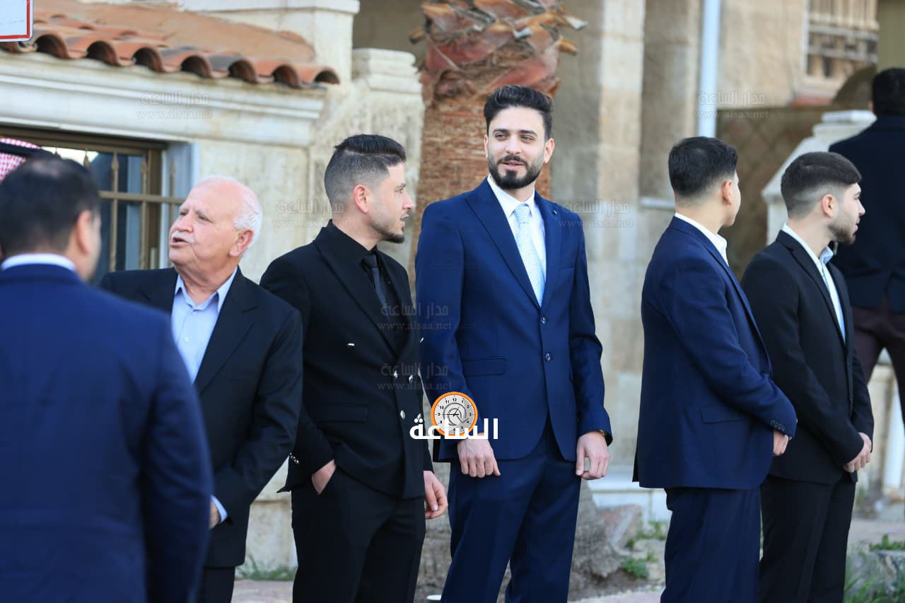 Madar Al-Saa Images 0.9305439291846159