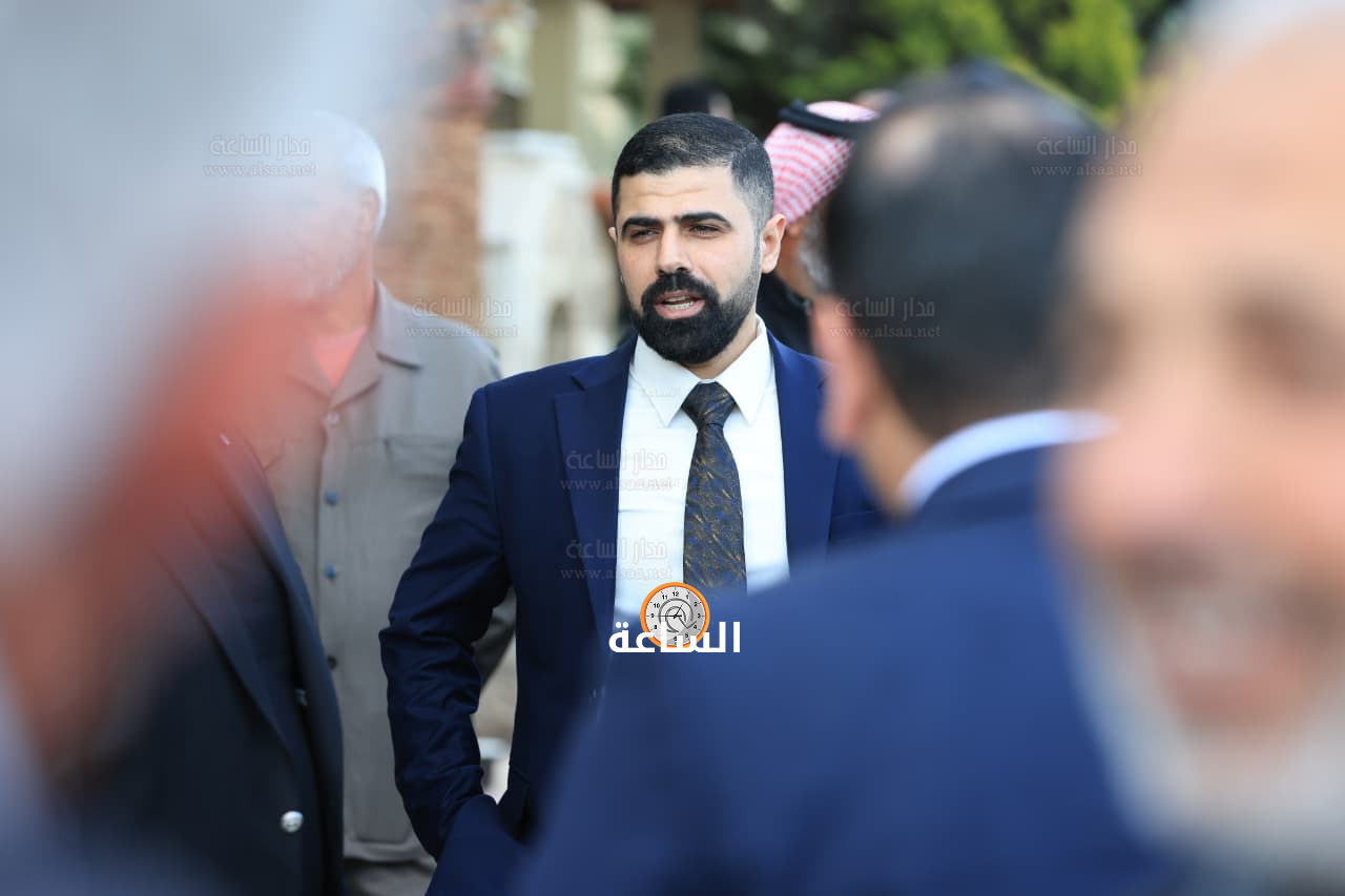 Madar Al-Saa Images 0.13640710411235213