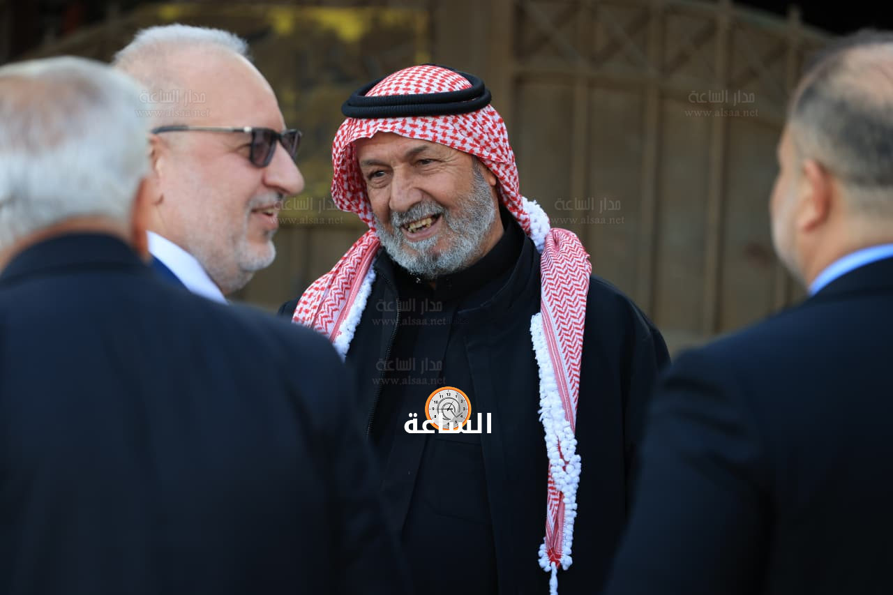 Madar Al-Saa Images 0.12071209242617109