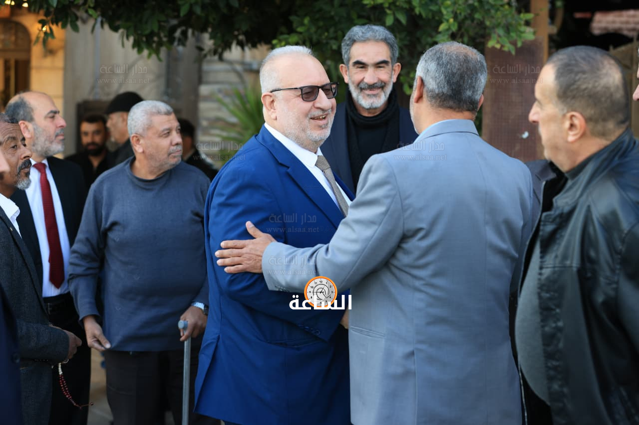 Madar Al-Saa Images 0.4925992391801963