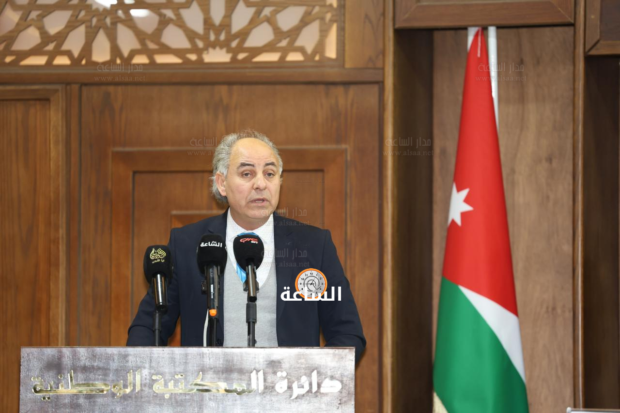 Madar Al-Saa Images 0.0007714960854946495