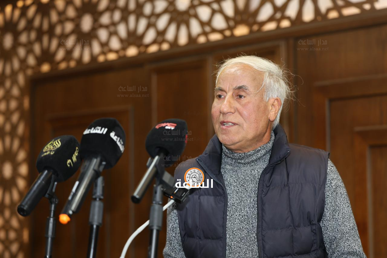 Madar Al-Saa Images 0.713854667564395