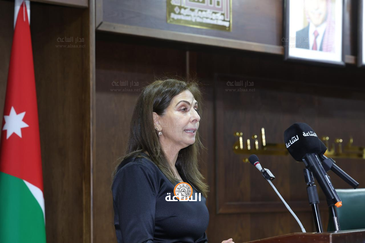 Madar Al-Saa Images 0.4621405936440274