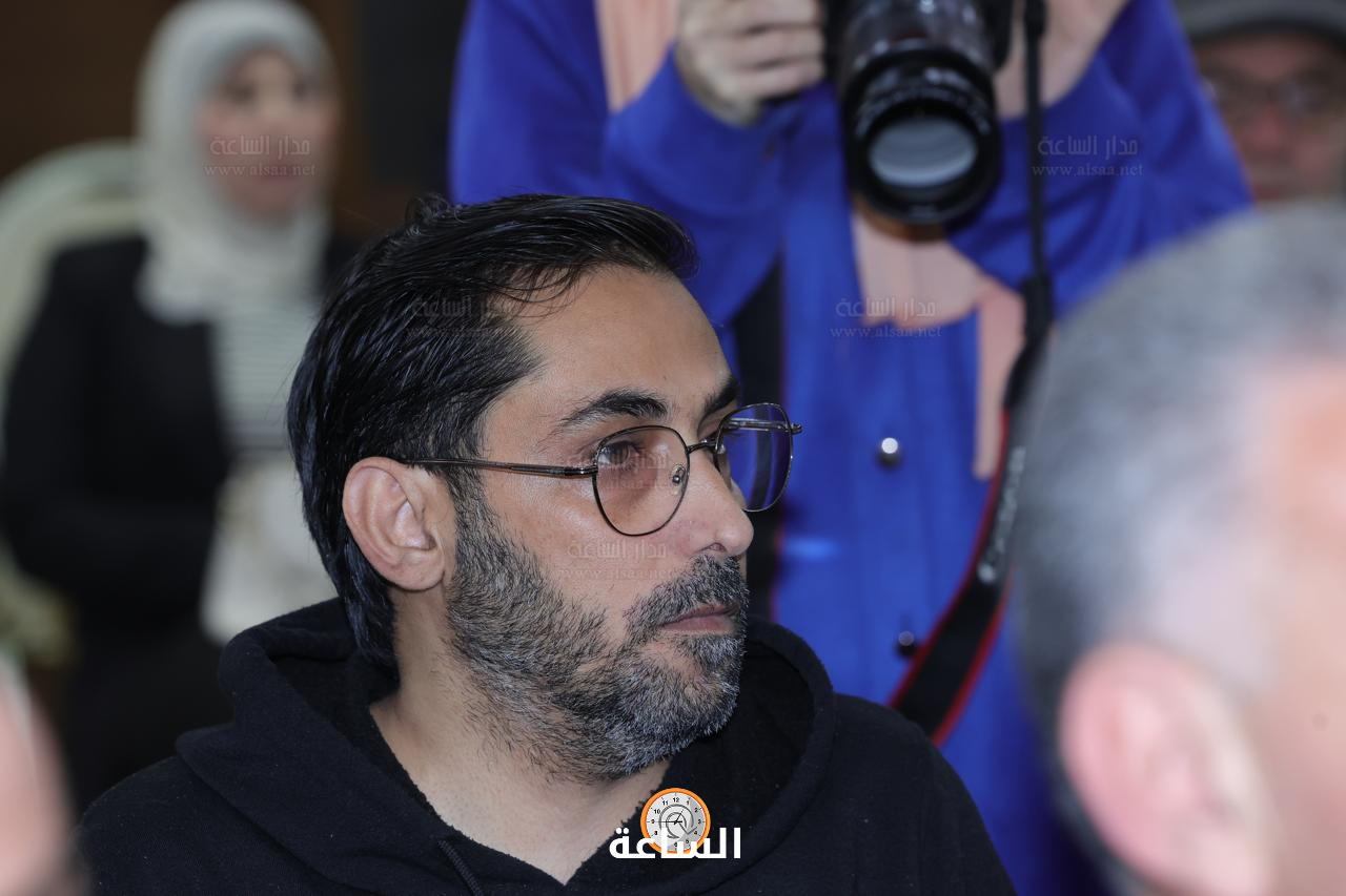 Madar Al-Saa Images 0.498526010400676