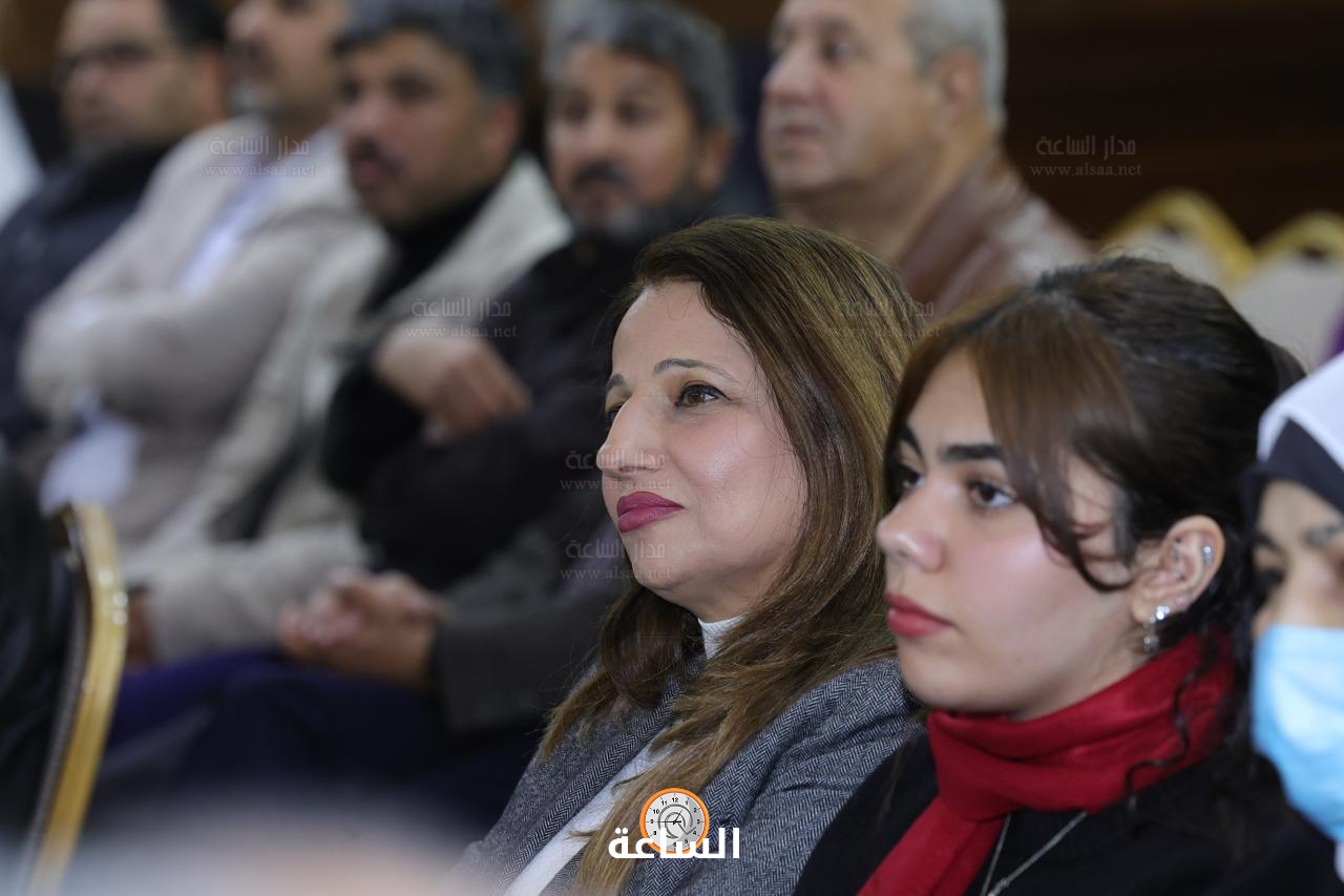 Madar Al-Saa Images 0.017921300627569137