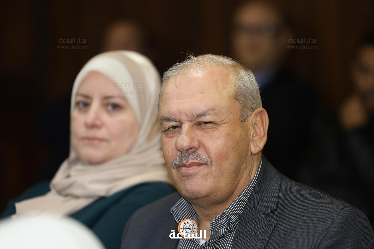 Madar Al-Saa Images 0.7537848272491855