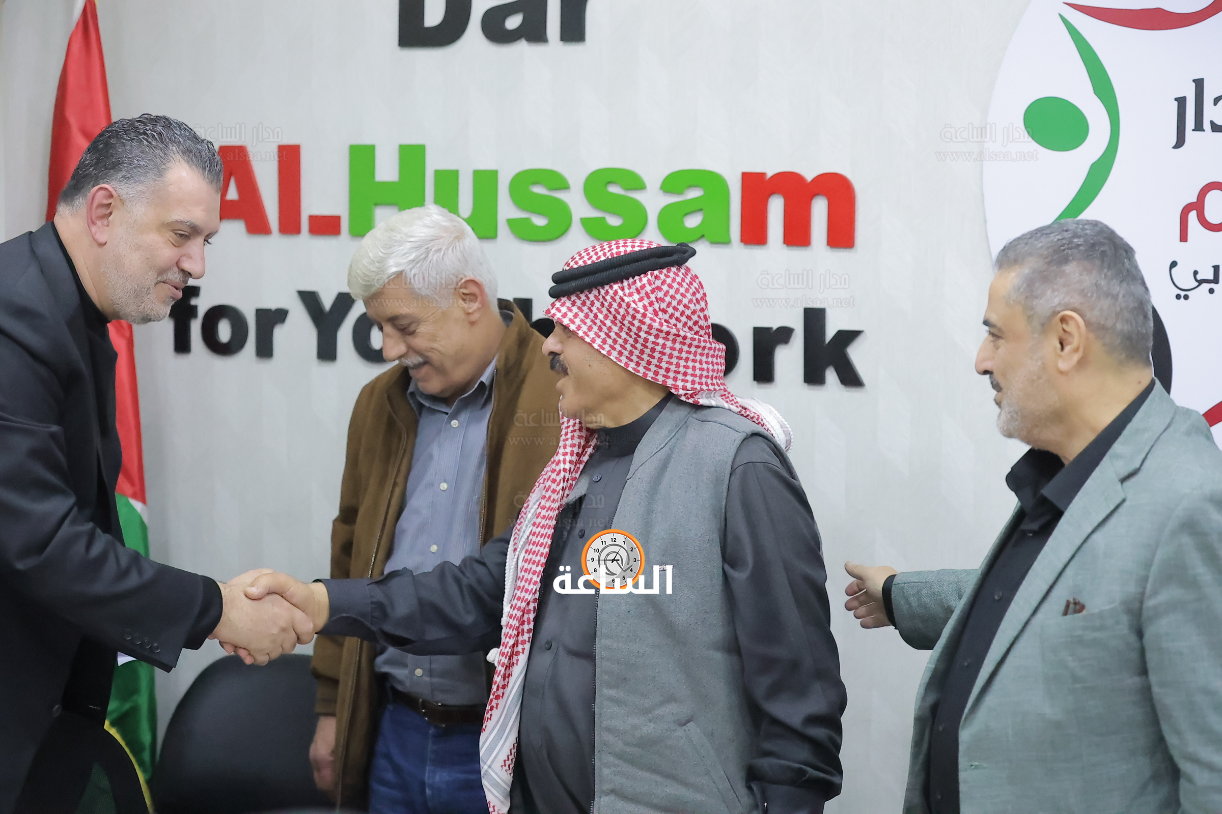 Madar Al-Saa Images 0.7095102166914545