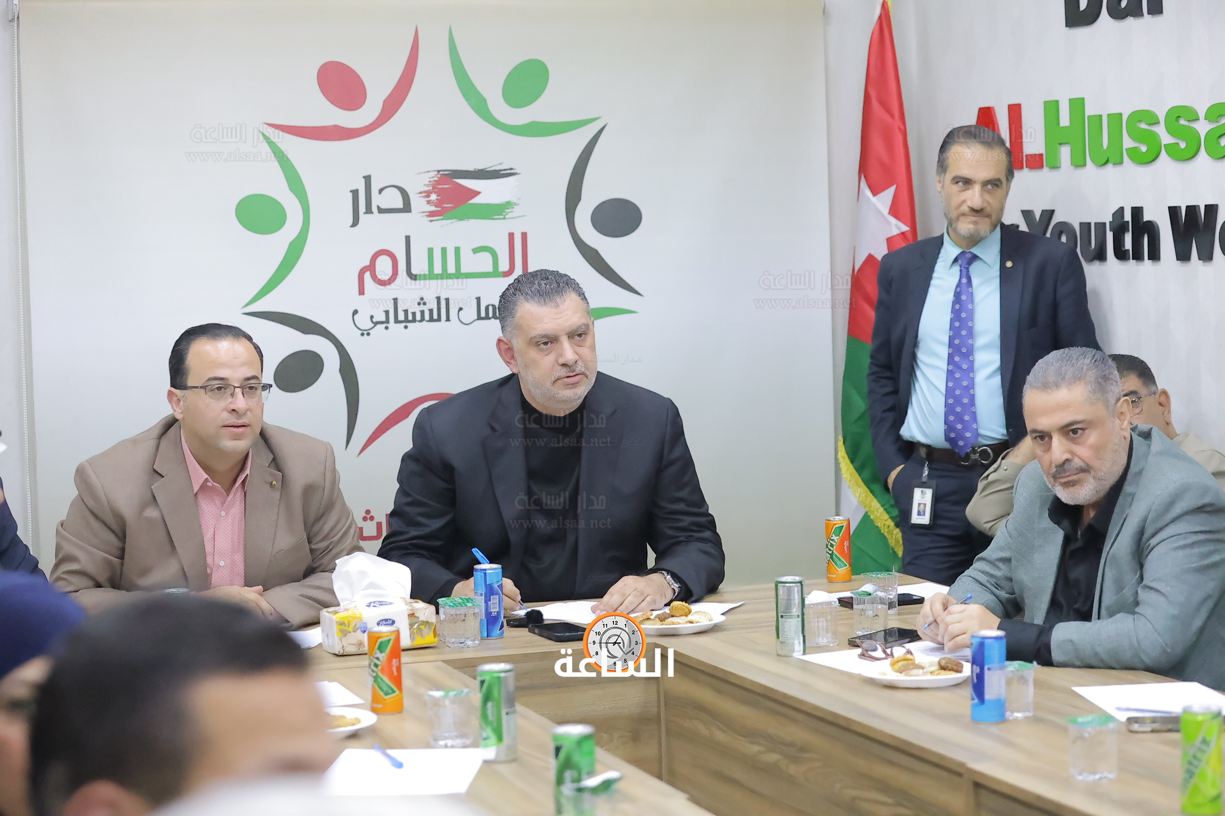 Madar Al-Saa Images 0.5611966397147792