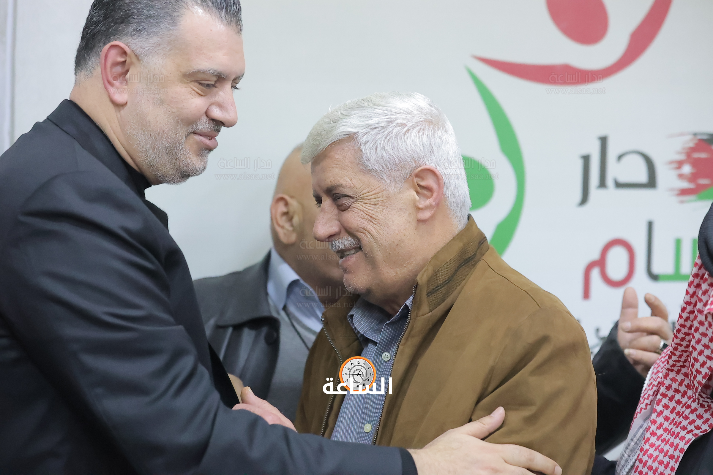 Madar Al-Saa Images 0.059826358748067965