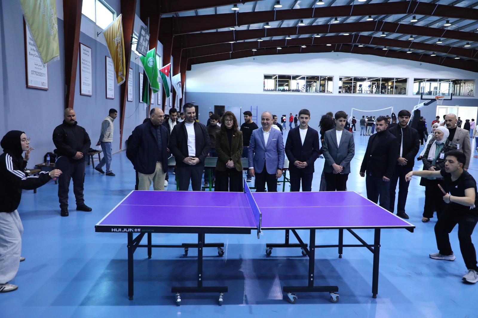 Madar Al-Saa Images 0.9651144251301585