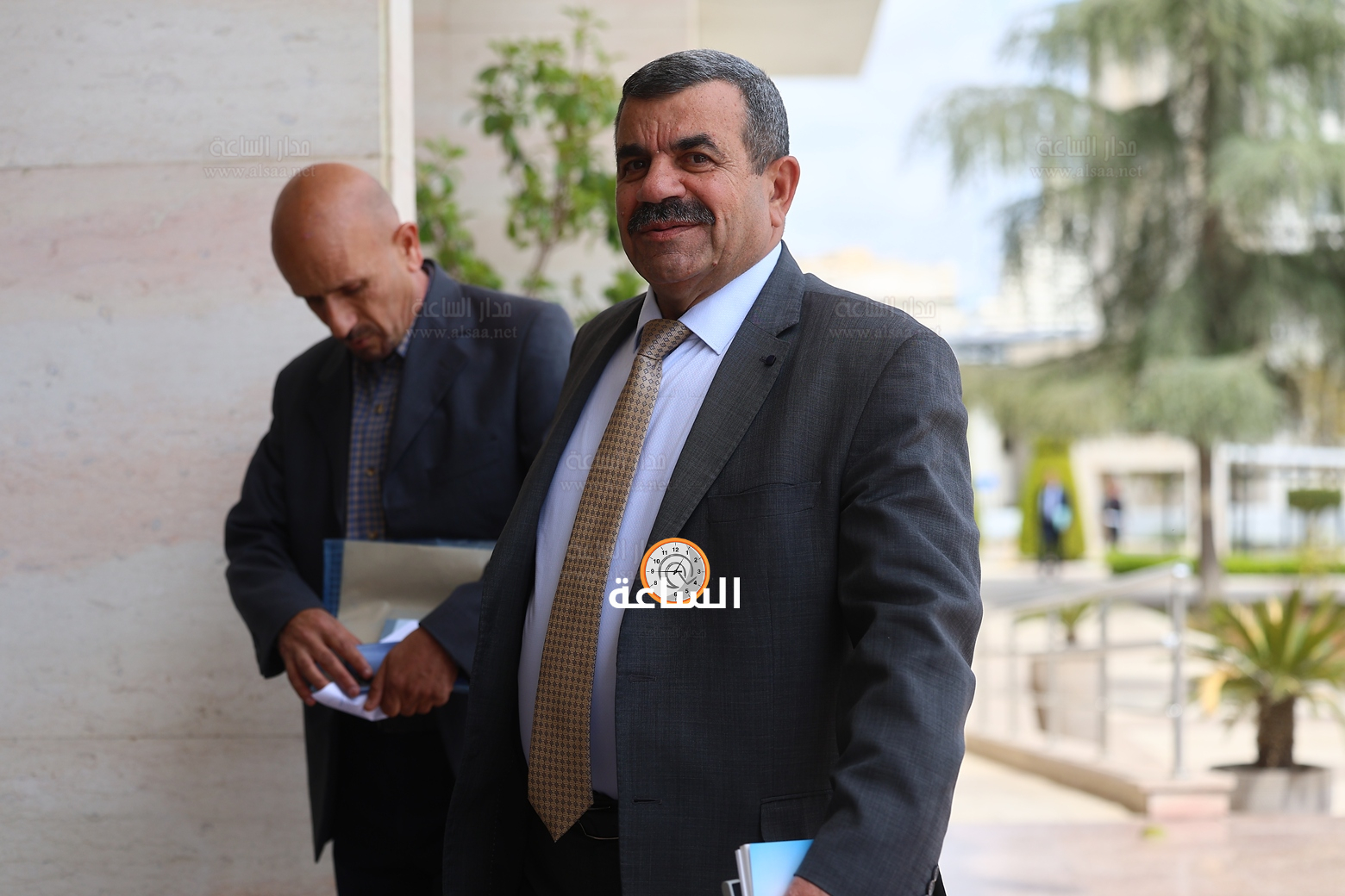 Madar Al-Saa Images 0.43644830415847125