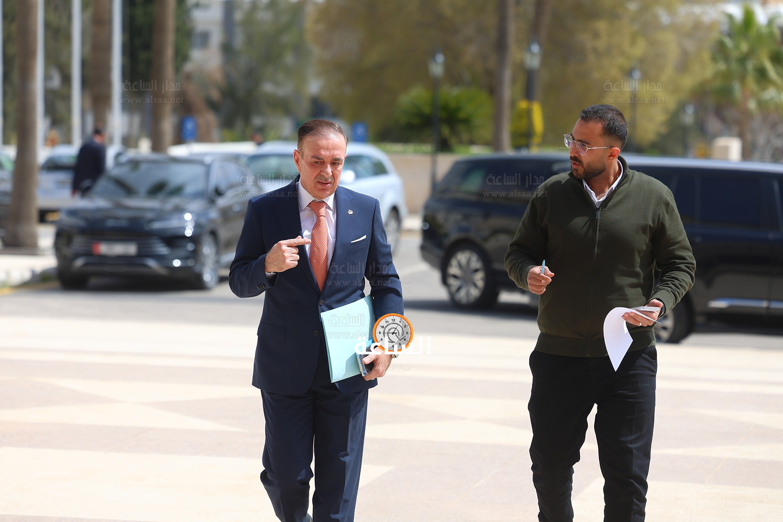 Madar Al-Saa Images 0.32979882298635943