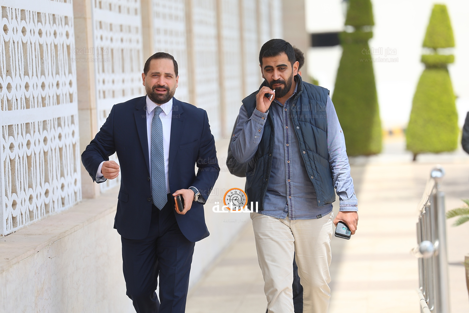 Madar Al-Saa Images 0.9907162241500828