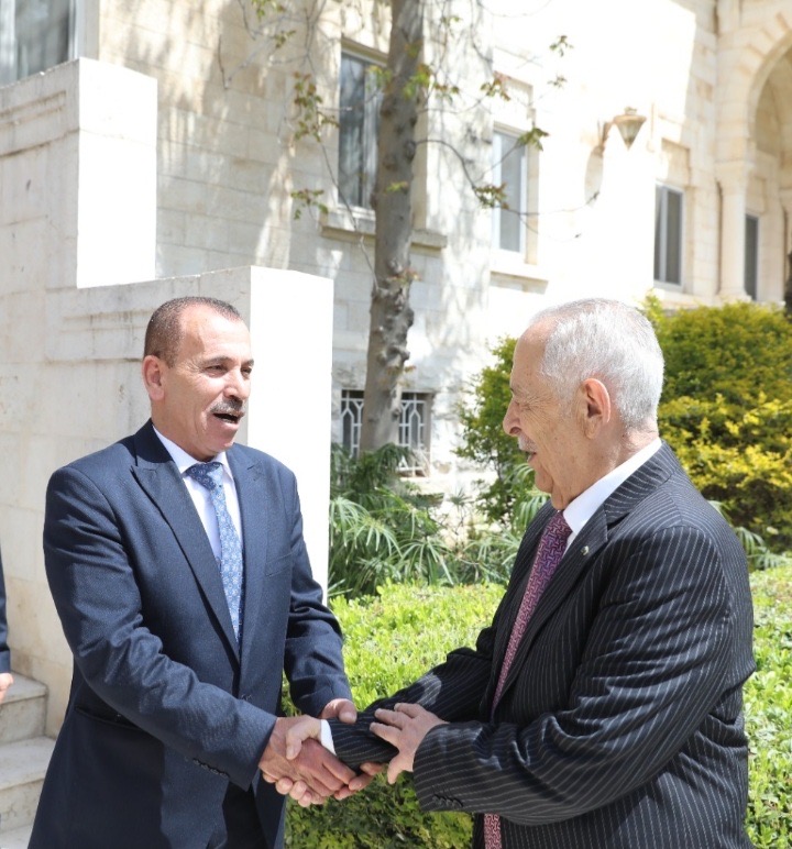 Madar Al-Saa Images 0.2678676768965974