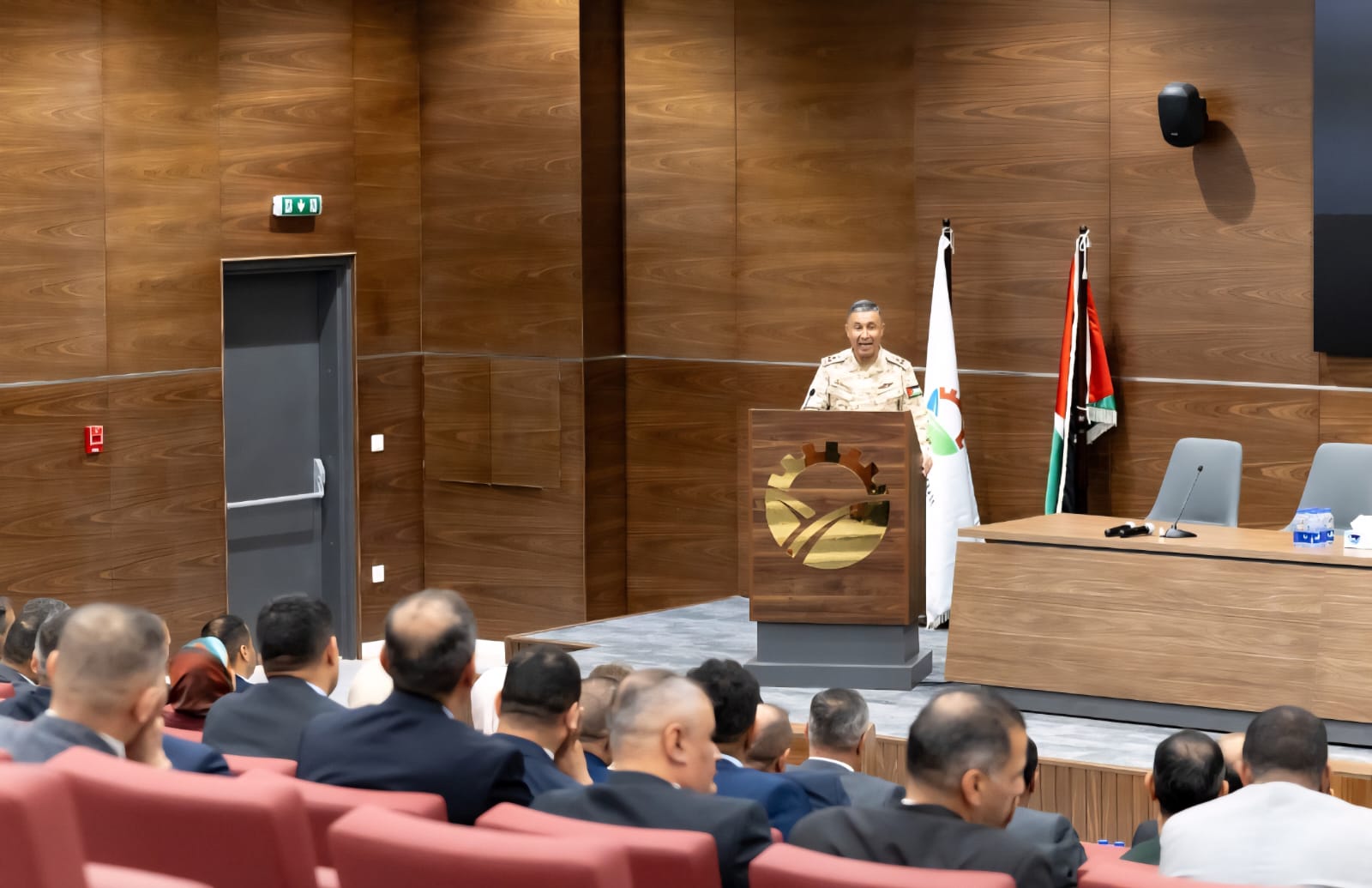 Madar Al-Saa Images 0.8226075425851687