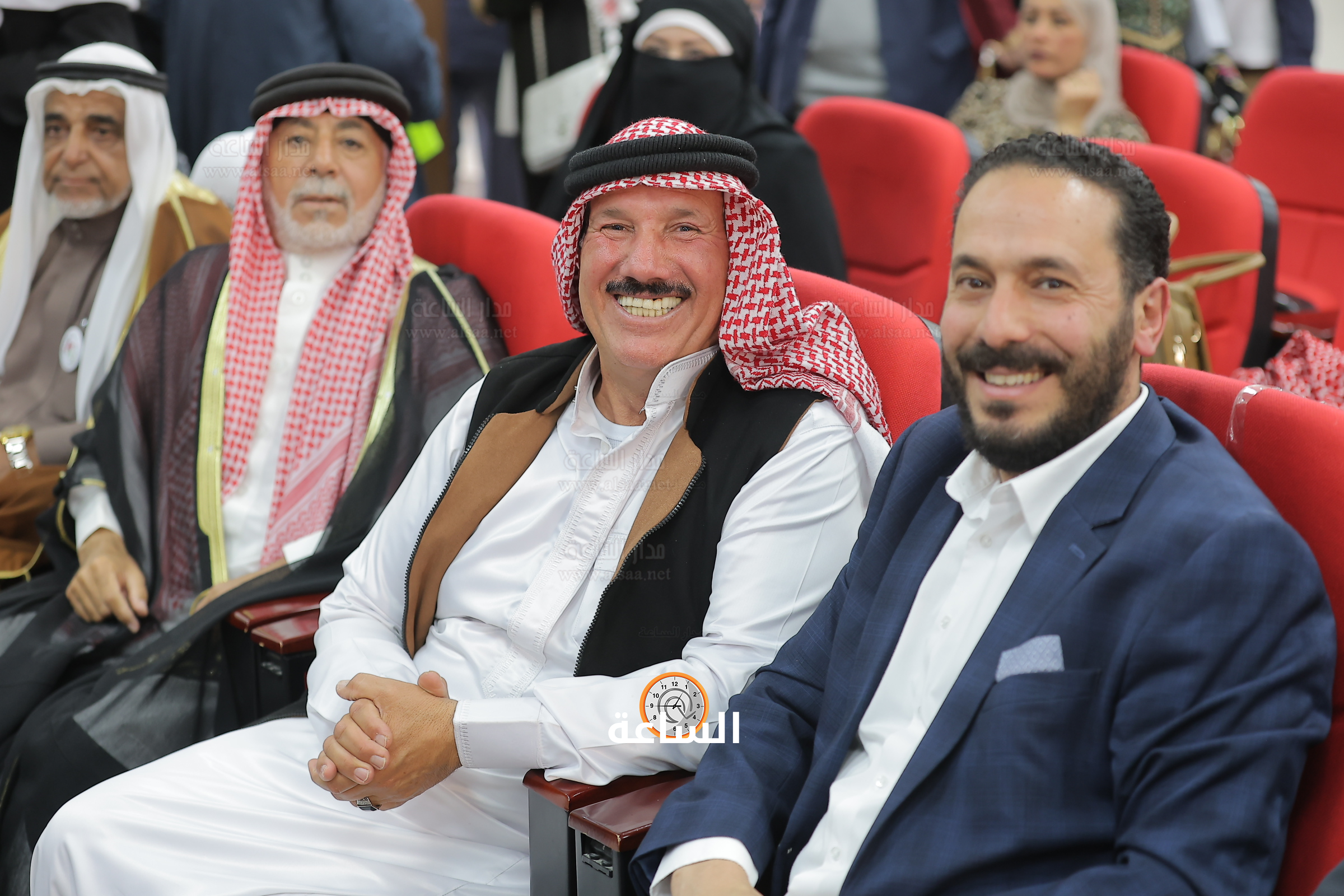 Madar Al-Saa Images 0.16960676015339782