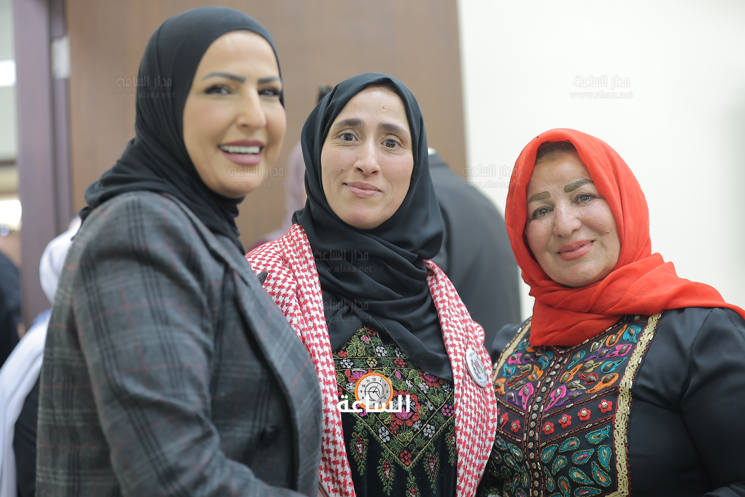 Madar Al-Saa Images 0.16069672820531078