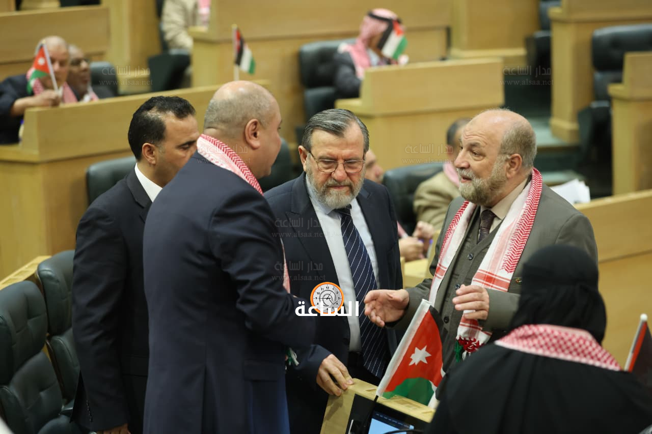 Madar Al-Saa Images 0.5138818930521711