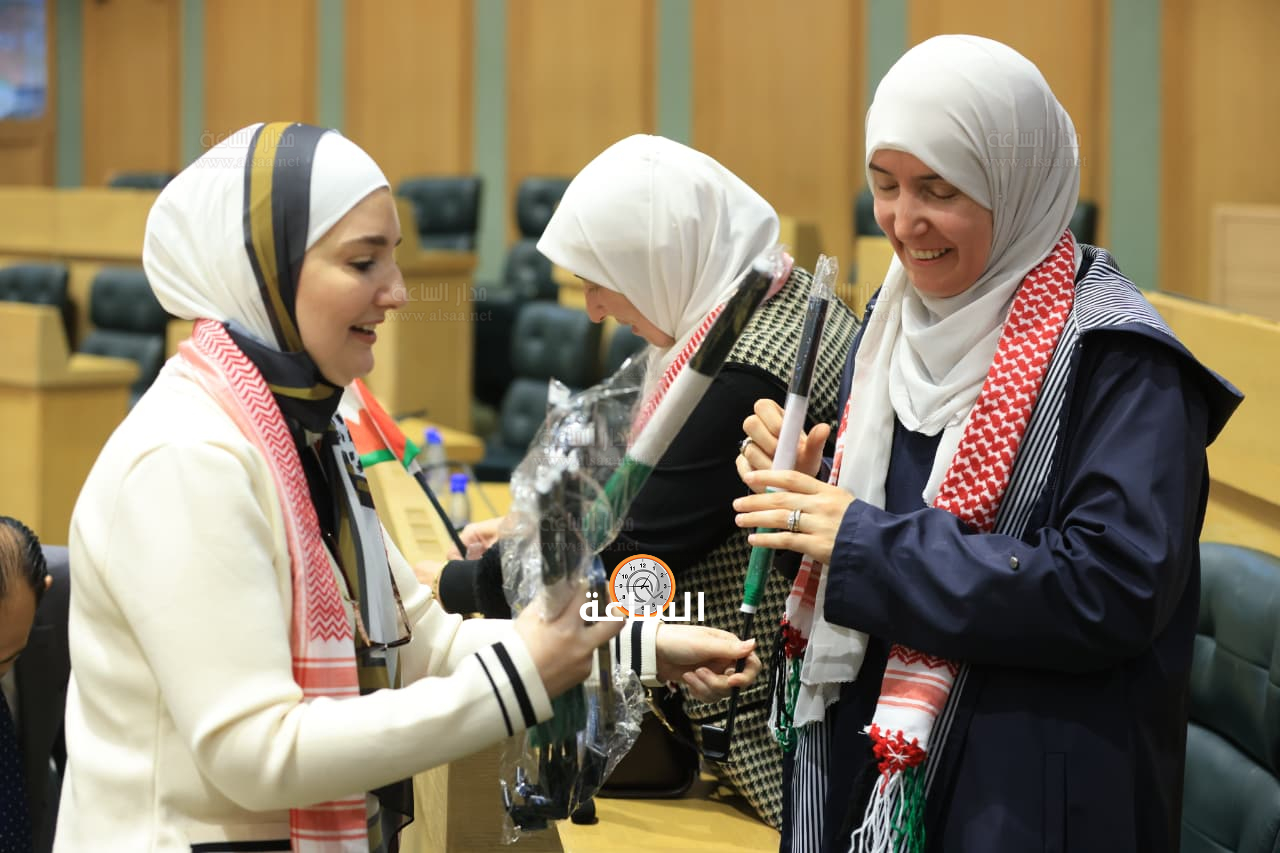 Madar Al-Saa Images 0.7150337255908984