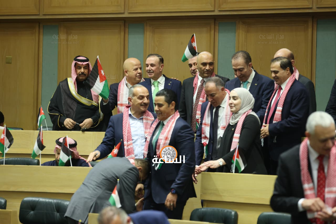 Madar Al-Saa Images 0.6933342869645689