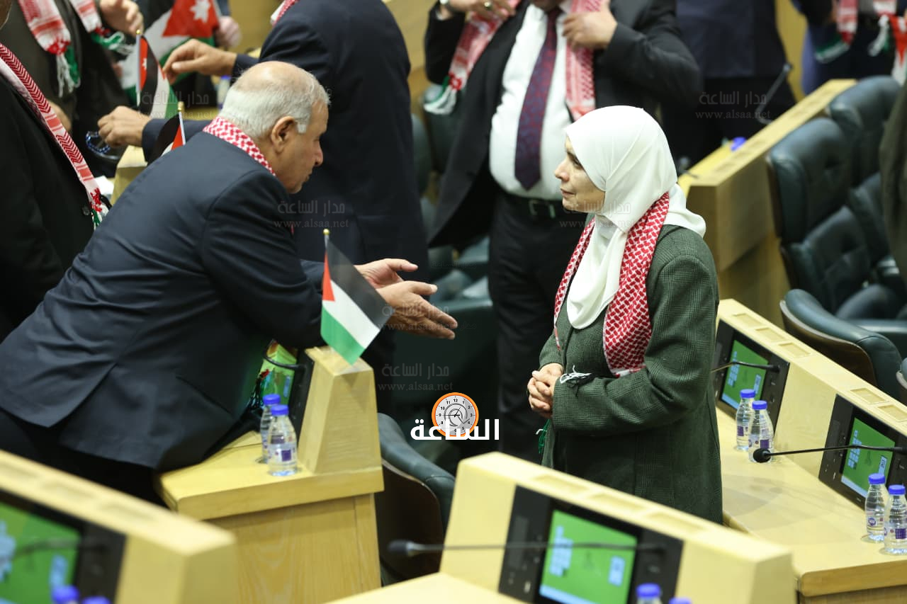 Madar Al-Saa Images 0.2782659425910863