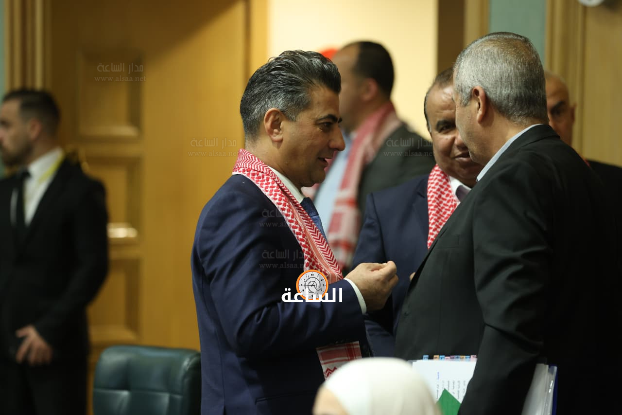 Madar Al-Saa Images 0.21916543085791662