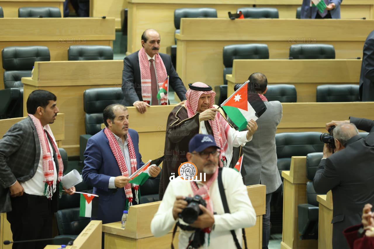 Madar Al-Saa Images 0.15098688932820048