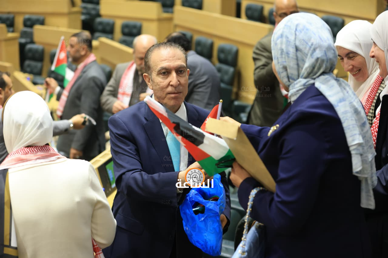 Madar Al-Saa Images 0.34465830715557844