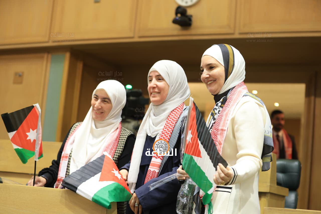 Madar Al-Saa Images 0.221929135232813