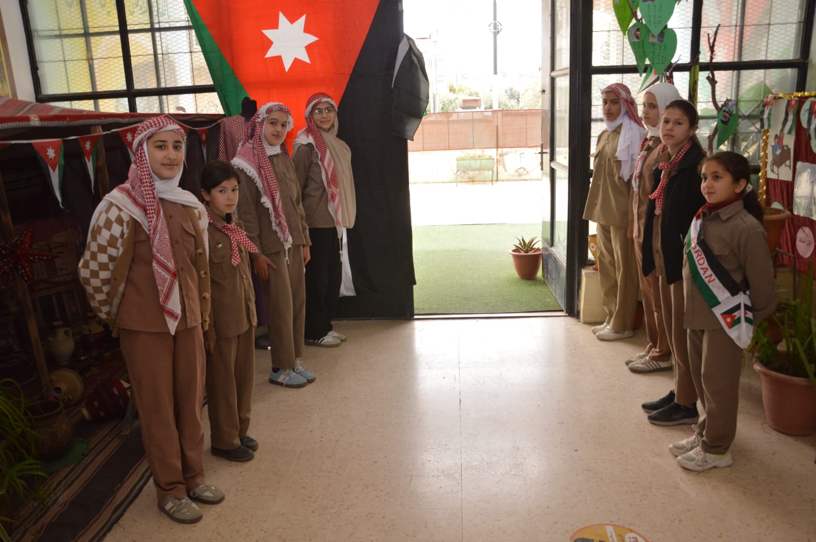 Madar Al-Saa Images 0.02180273716104364