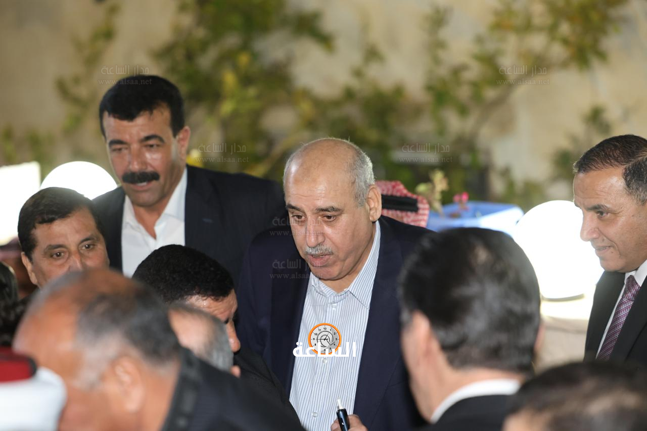 Madar Al-Saa Images 0.6152464580051934