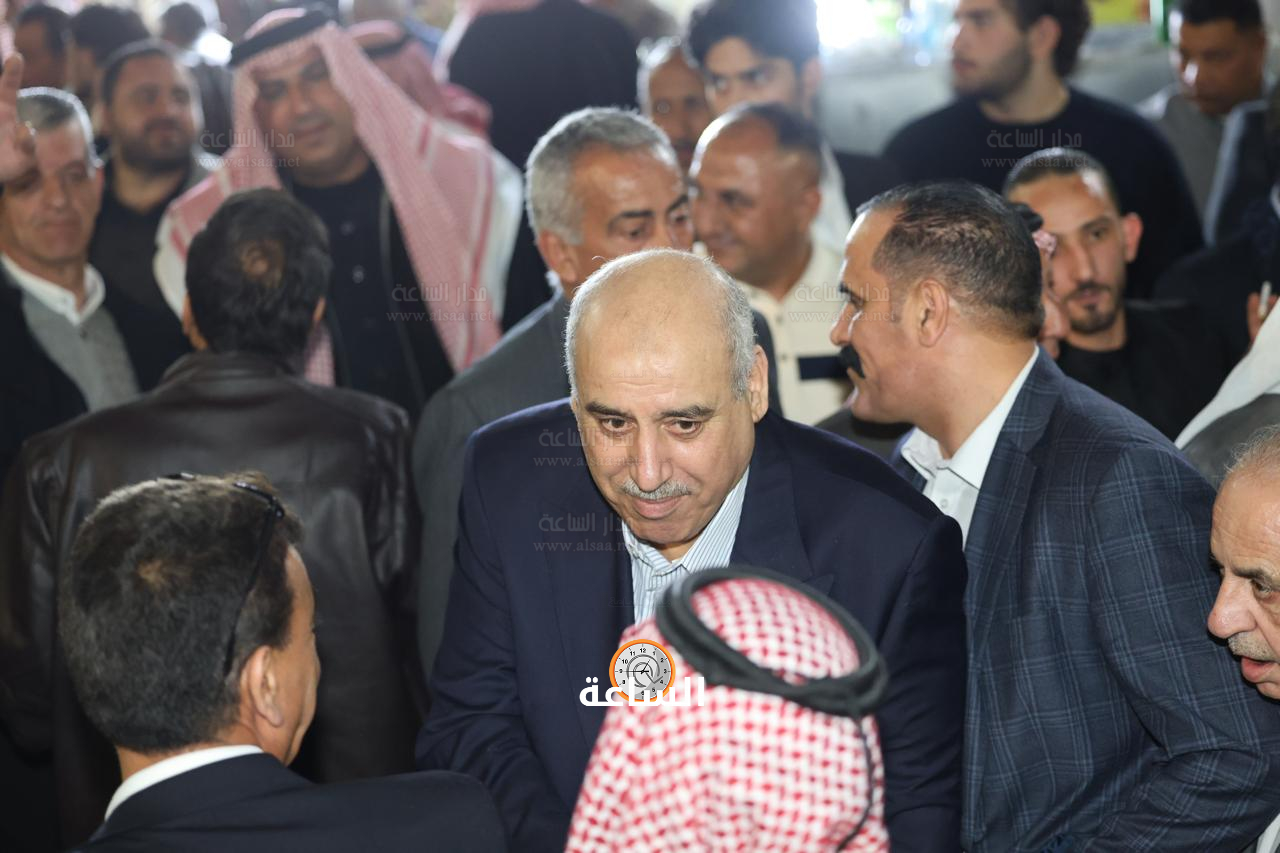 Madar Al-Saa Images 0.10090699610919973