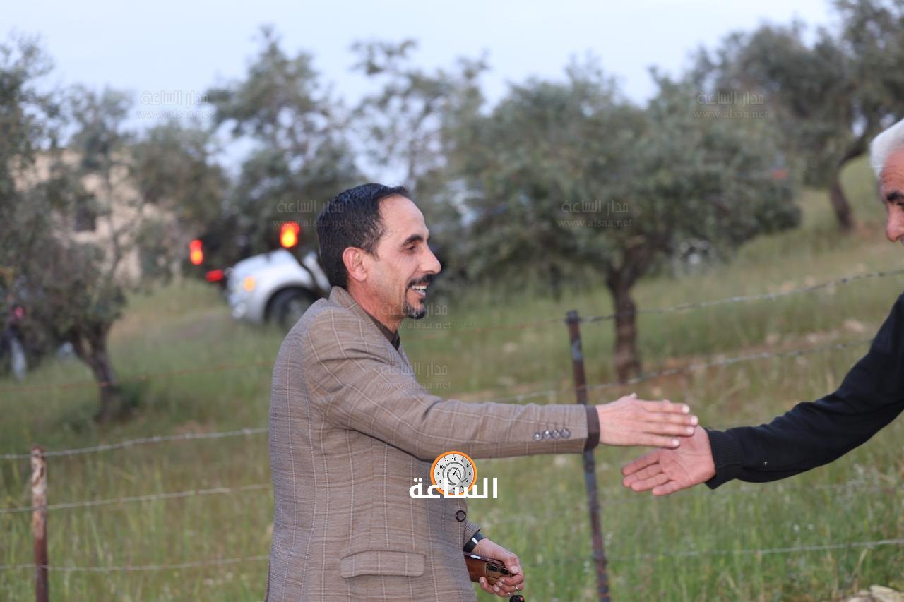 Madar Al-Saa Images 0.8944358119846312